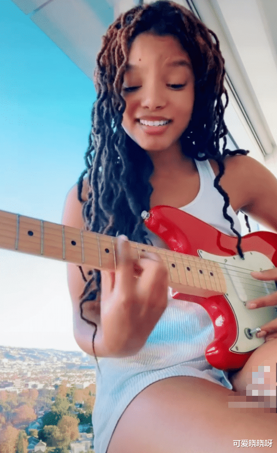 迪士尼|“打破一切标准”的《美女与野兽》，毁了谁的童年？