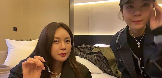 沈梦辰|沈梦辰和孟佳郁可唯聚会，6个人吃8个菜，郁可唯变胖了