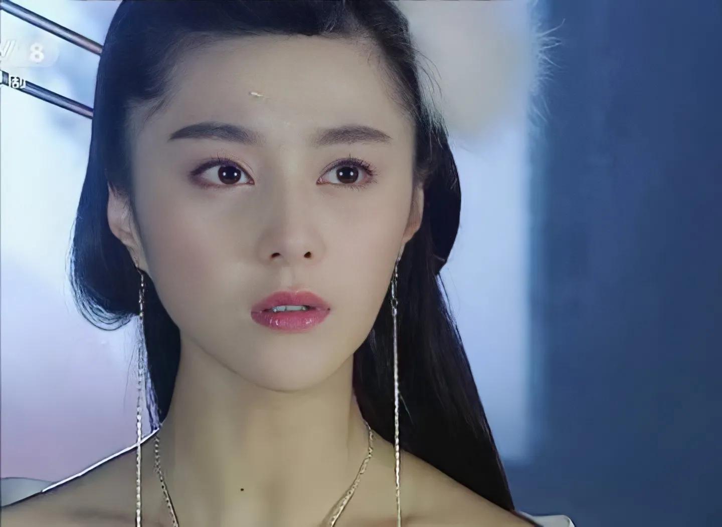 韩雪|这些女妖精居然比仙女还要有仙气儿,吴倩可爱,韩雪冷艳