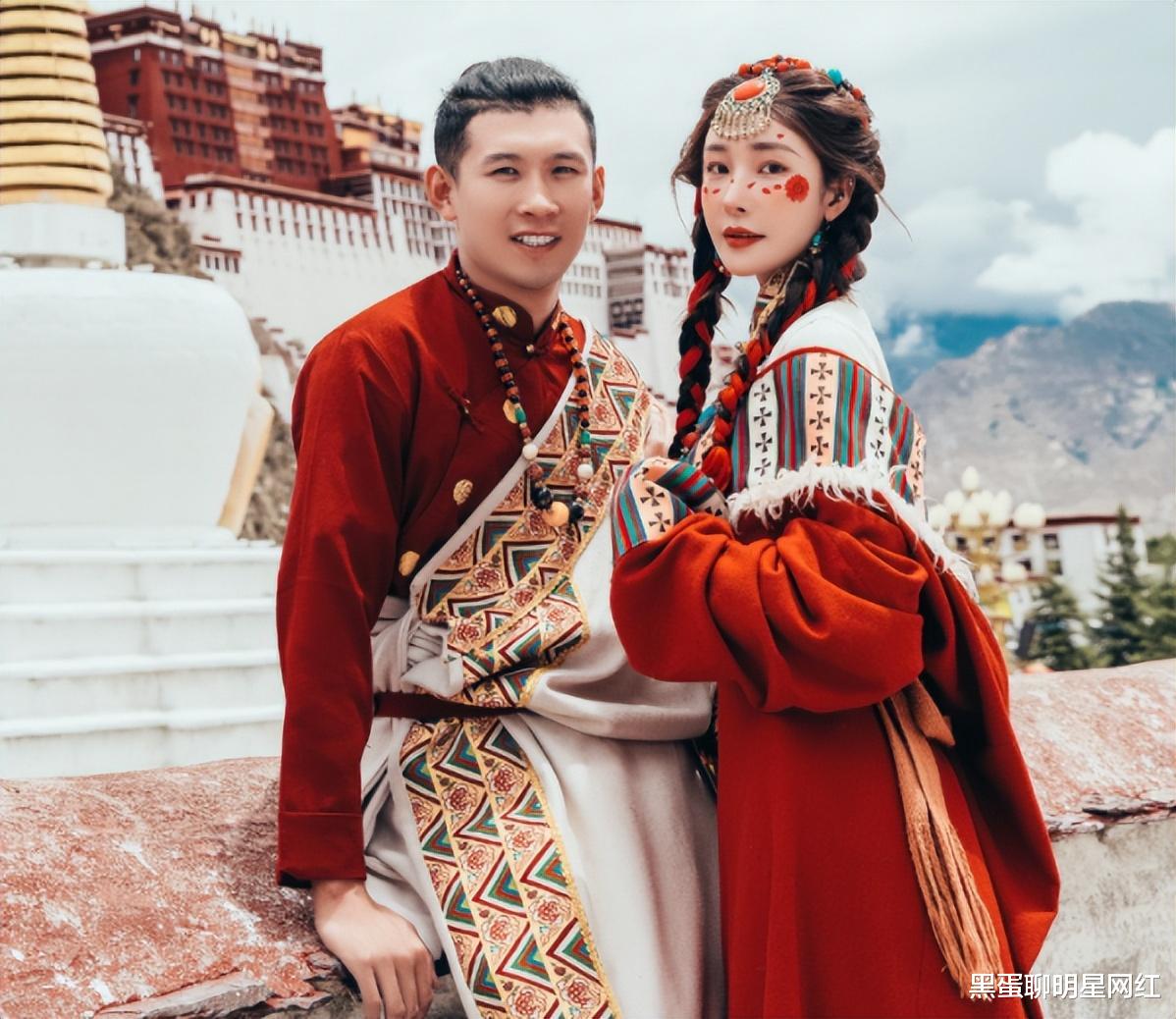 |陈静莹偷拍天佑，言语吹捧对方，放话：这么帅的男人，去哪里找？