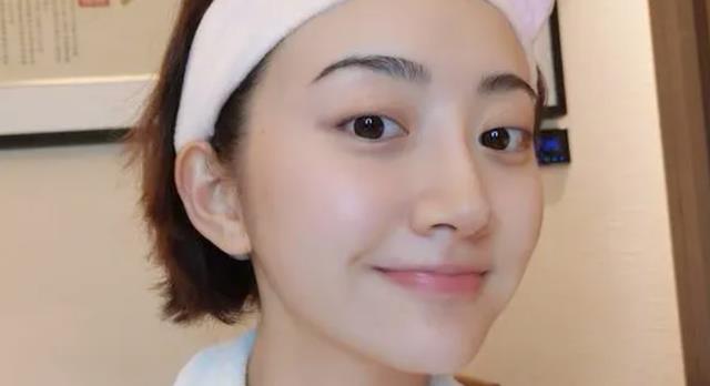 明星素颜|女星素颜照,镜头下光鲜亮丽,卸妆后还是不是天生丽质?