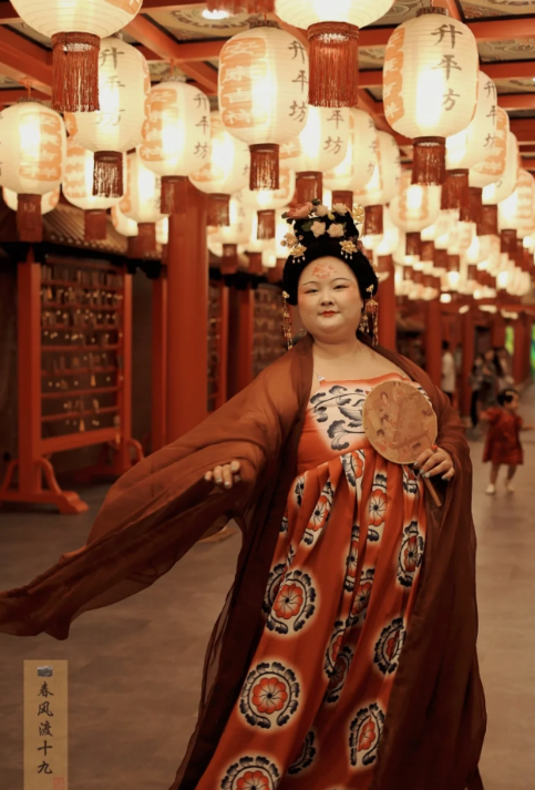 杨贵妃|穿汉服有身材焦虑?这位“杨贵妃”用行动告诉你,自信的人才最美