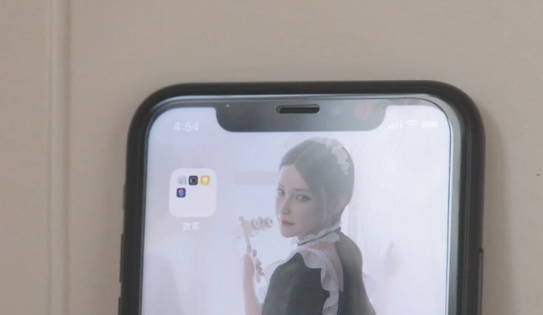 iPhoneX|新“钉子户”iPhoneXR现在还值得入手？日用还行，游戏真的不够
