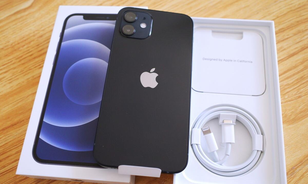 小屏|苹果也不保值了!12 Mini跌至3408元,小屏旗舰真的没人买?