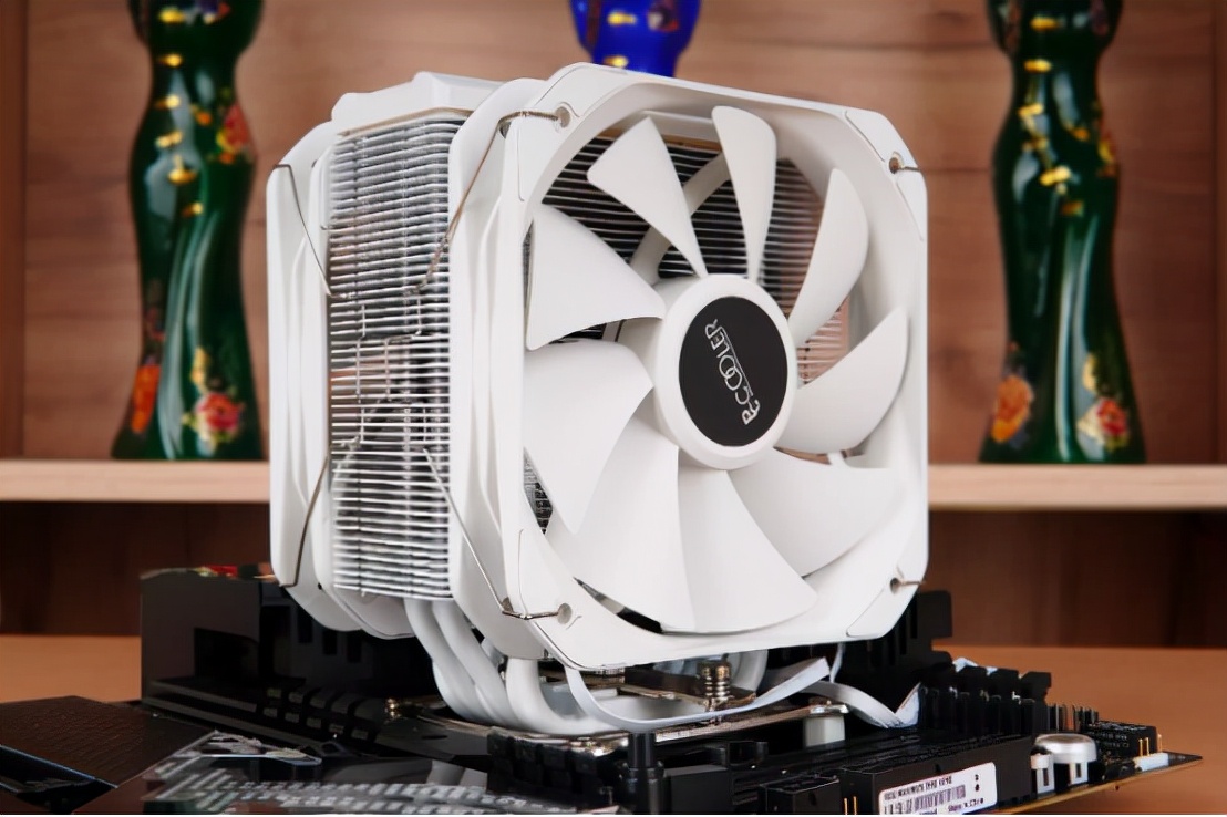 相机|全面加强的规格，性能表现如何？超频三东海EX6000散热器开箱测试