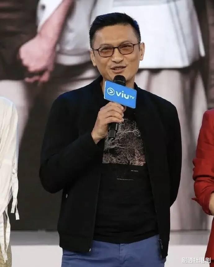 陈锦鸿|TVB前当家小生近况曝光!精神状态差,15岁自闭症儿子罕见现身