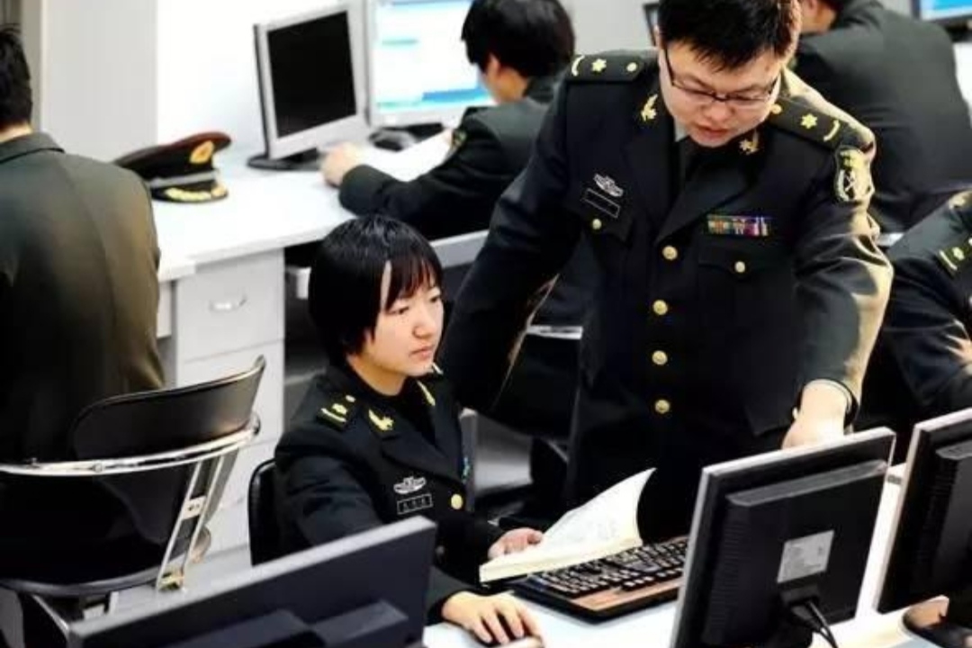 |这一铁饭碗岗位大量扩招，月薪上万博士生还能免笔试，简直太香了