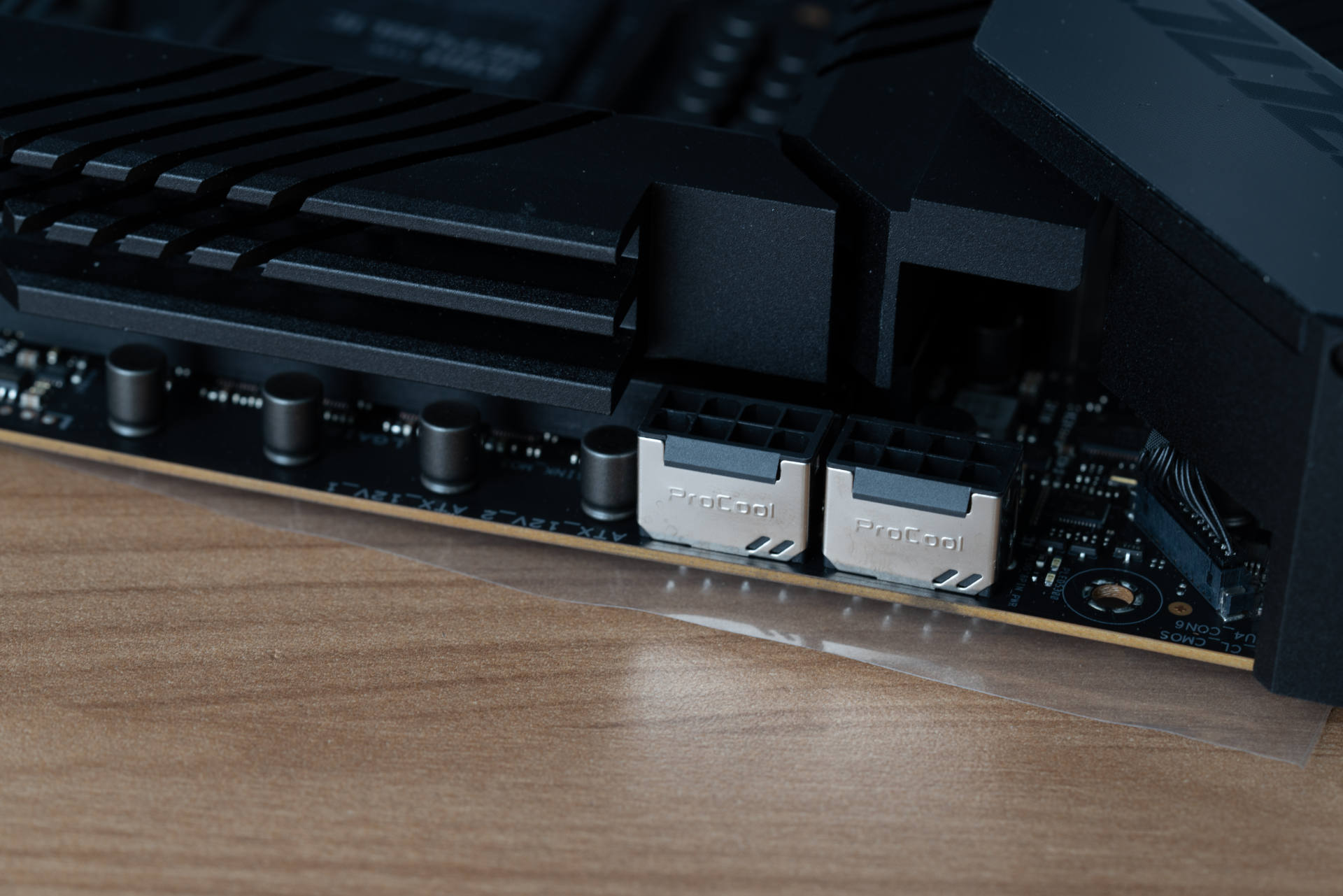 主板|羊毛只薅一只，ROG办公全家桶装机