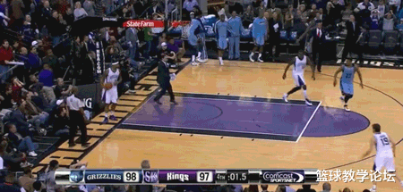 泰瑞克·埃文斯|NBA禁赛三年！勇士一心想签他！天赋比库里和哈登还高