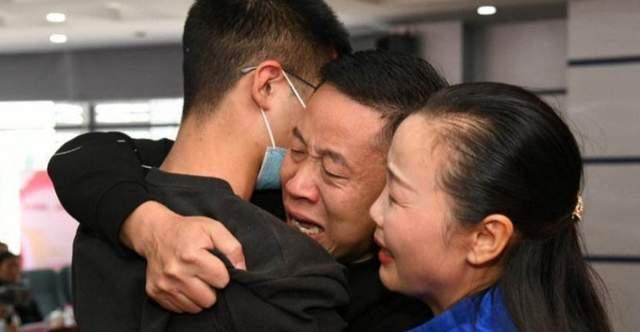 带货|孙海洋夫妇直播带货，不到十分钟四千单被抢购一空，堪比一线明星