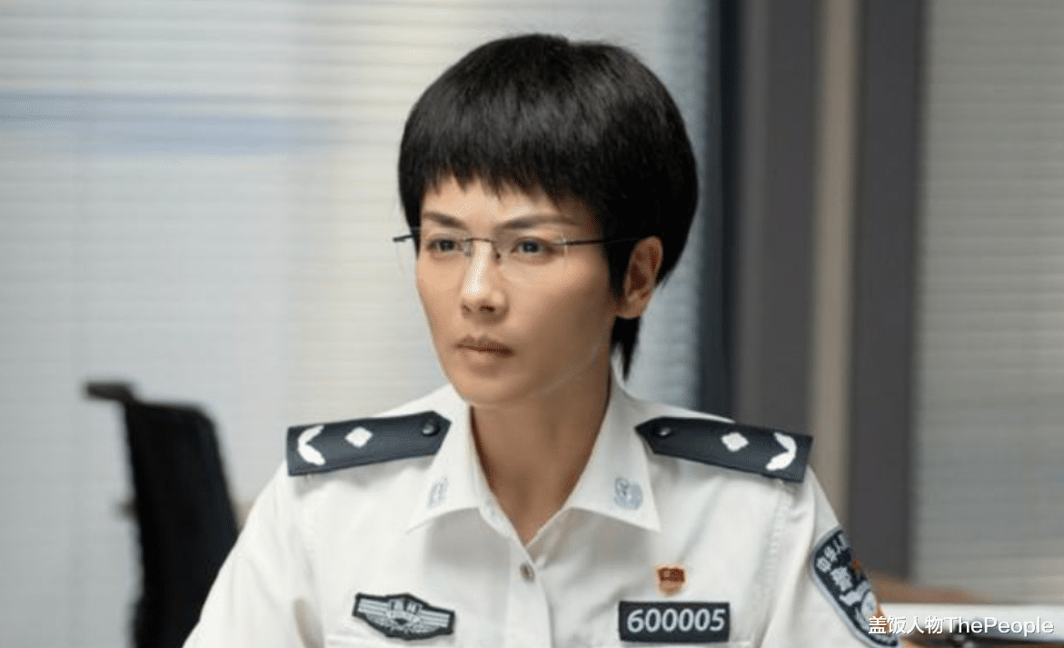 军人|女明星穿军装谁最真实？有人短头发获好评，有人大红唇被骂太假