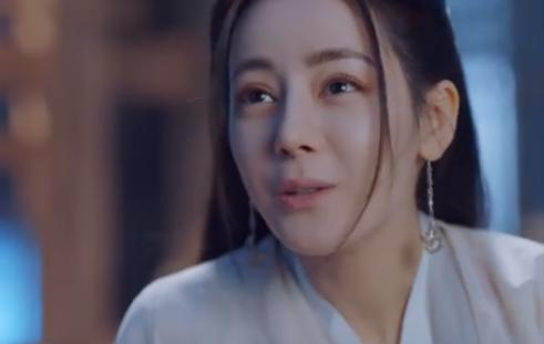 纪云禾|驭鲛记：纪云禾使劲揉搓耳朵上的鲛人印记，大尾巴鱼知道该多痛苦