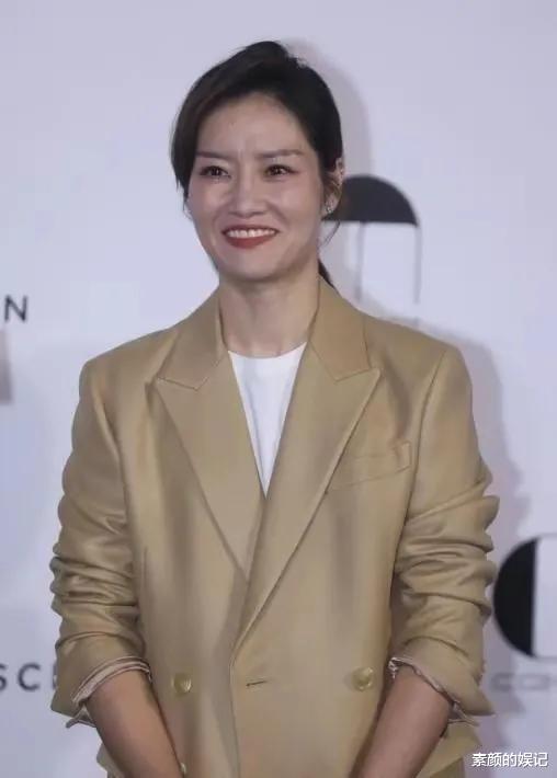 李娜|网球一姐李娜40岁变美登时尚杂志被质疑整容,高情商回答挽回面子