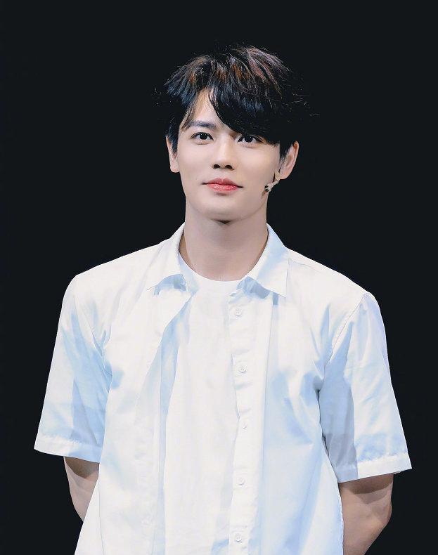 文咏珊|NINEPERCENT成员林彦俊消失一年,带着嫂子强势回归?粉丝全网嘲