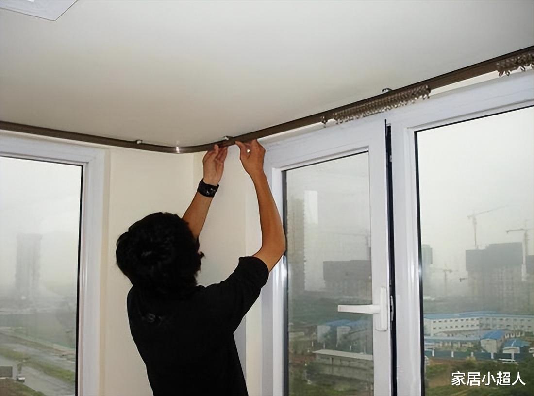 你家窗帘装的轨道杆还是罗马杆?别傻了,聪明人早就放弃它们了!