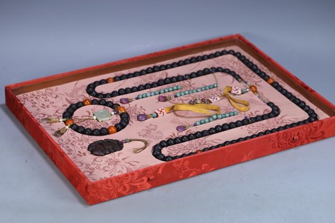 沉香|收藏精品！清 宫廷风格，老沉香朝珠一组