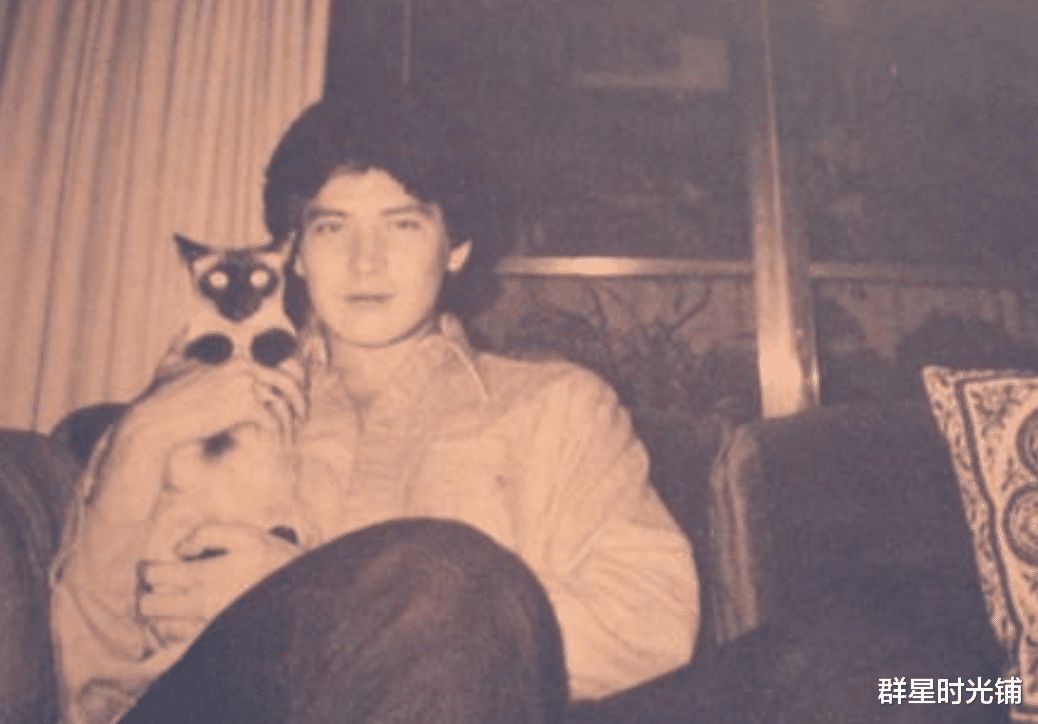 费翔|首个在春晚上蹦迪的男歌手，如今孤身一人在国外？费翔的爆红始末