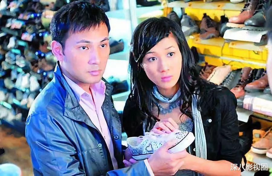 钟嘉欣|为生娃徘徊生死线还追三胎?她的生育观和奖运一样让人不懂……