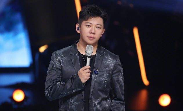 任泉|4位娱乐圈隐藏大佬,演戏唱歌都是副业,主业全是资本巨鳄