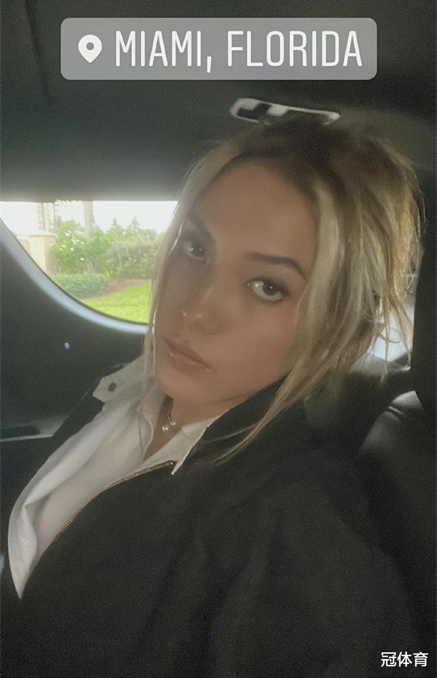 |艳压群芳！谷爱凌身穿银色礼裙，展现极致好身材，惊艳全场