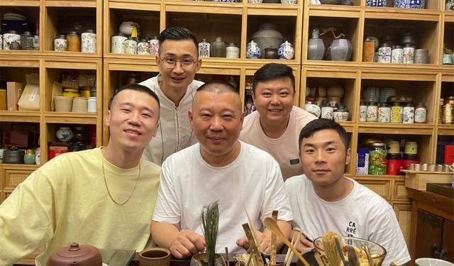 李九春|德云书馆开箱，李九春、李昊洋赢得观众称赞，真是艺高人胆大