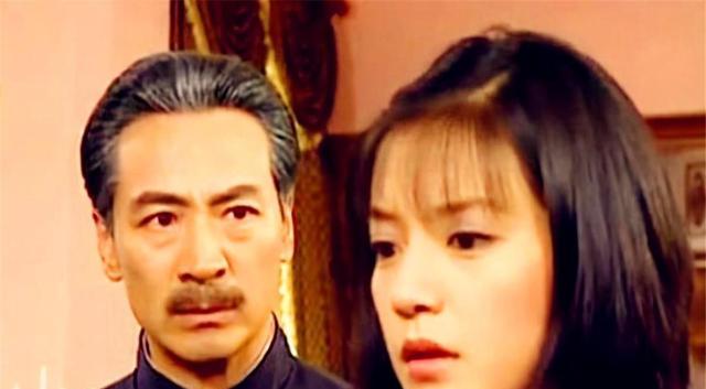 王琳|《情深深雨濛濛》当中,为何雪姨一离开,陆家便落败得那么快?