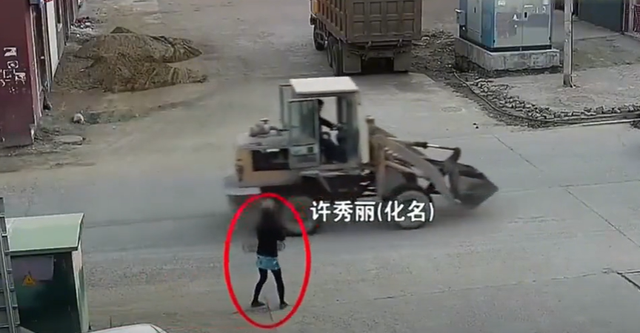 2018年,KTV女老板离奇失踪,下水道惊现尸体,丈夫:都是作的