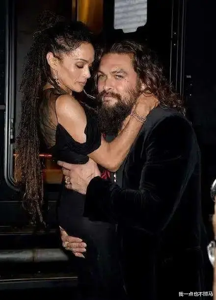 lisa|16年情断！43岁海王官宣离婚，全网哭倒：2022第一个破灭的童话