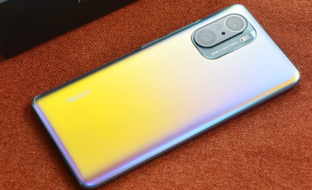 小米科技|?抢占春节手机市场，2月份将有7 款机型发布，其中这几款值得等待