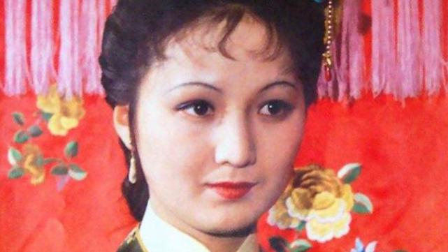 |《红楼梦》：这位削尖脑袋花钱找工作，却巴结错了人？