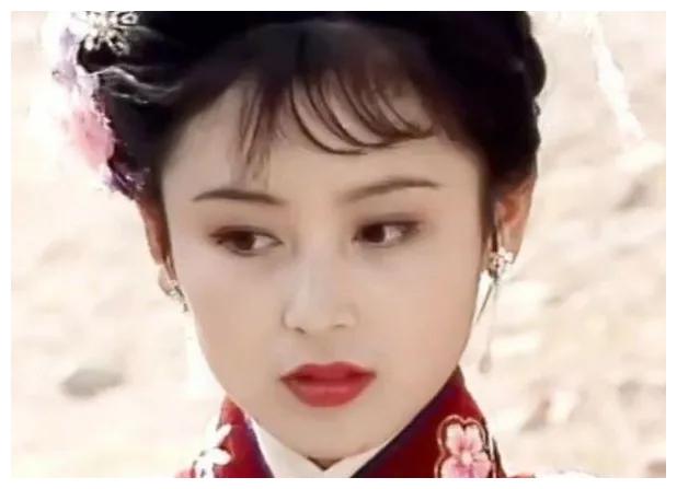赵明明|90年代的“南陈北赵”代表当时最高审美,到底谁是大陆第一美人