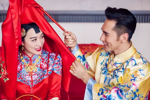 钟丽缇|51岁钟丽缇疑怀四胎!小12岁丈夫摸肚子听胎心,2人将迎来新生命