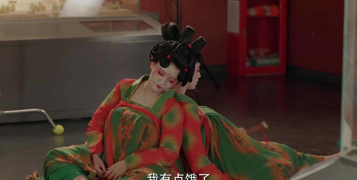 白百何|连刷《我们这十年》：终于知道白百合当主角原因，后面都“报看”