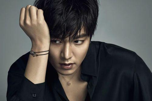 李敏镐|韩娱圈再曝性丑闻！知名网红曝李敏镐一次陪四个富婆，单人2000万