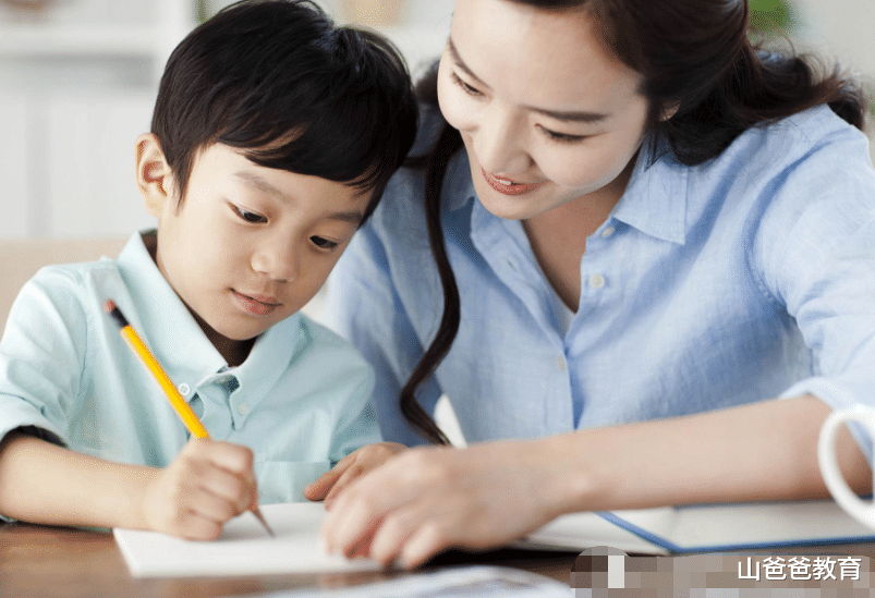 乡村教师|上海家长12年折腾孩子读书，分享过程引家长共鸣，直言“受够了”