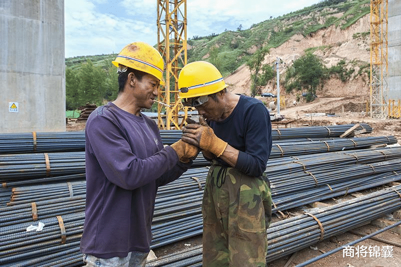 家居第一人:从600元到600亿,车建新的发家技巧在于改名?