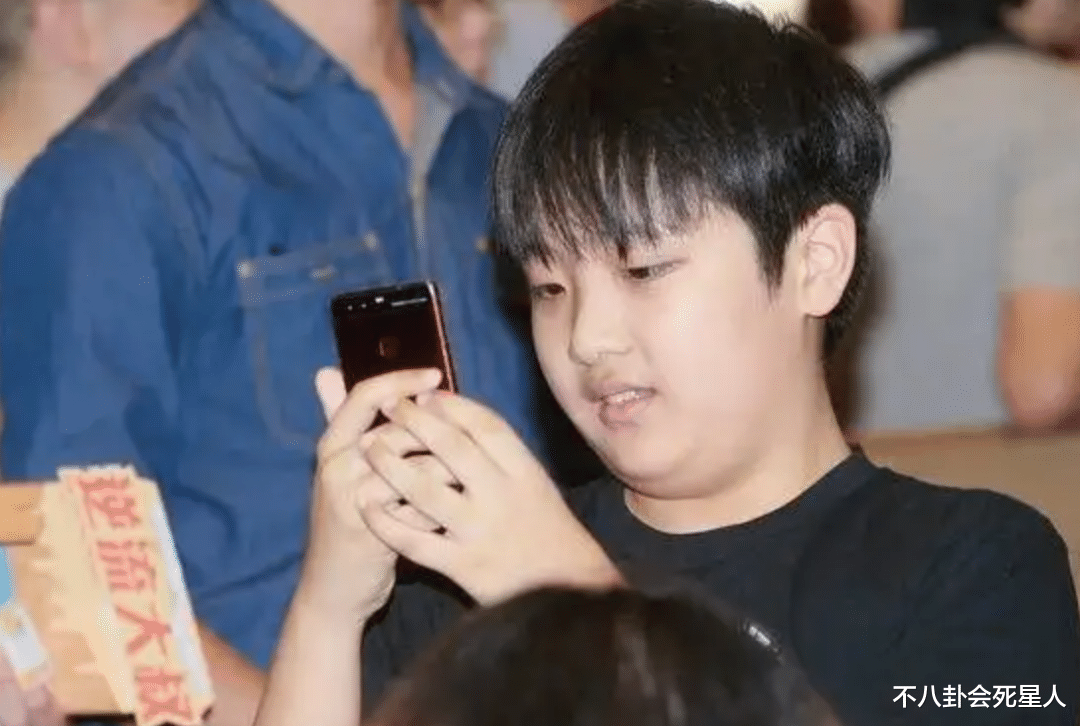 康晋荣|《爸哪》中6个被“穷养”的男孩，如今他们长大，差距一目了然