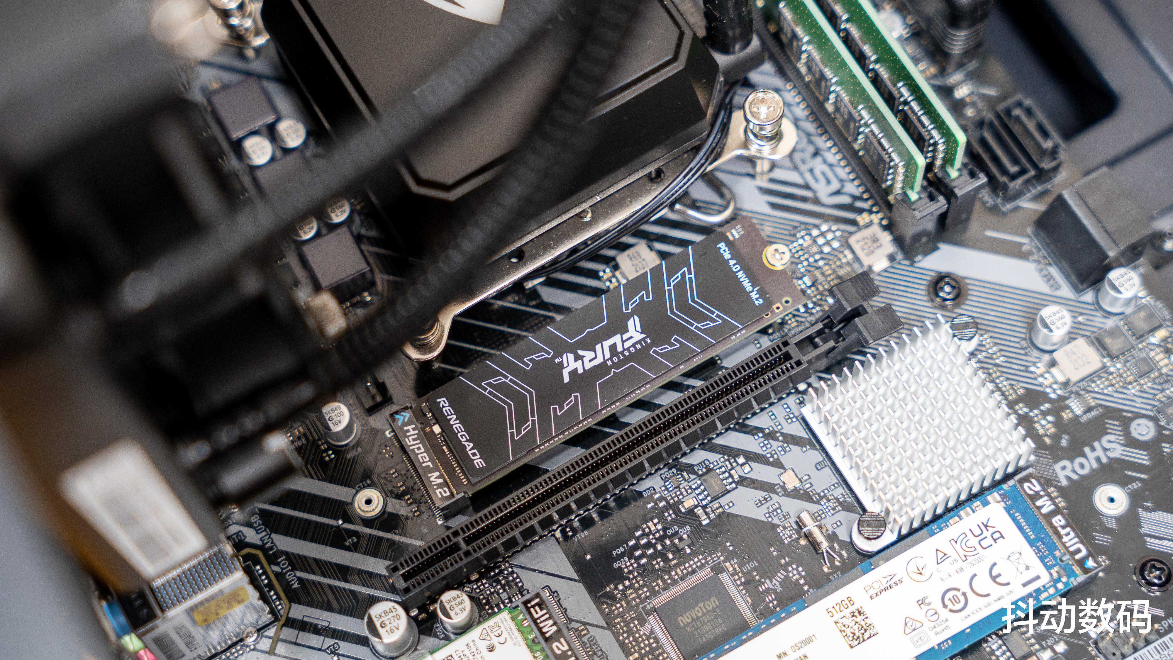 显示器|Intel 12代处理器加持下机械师F117-V未来战舰Ⅱ代值得买吗？