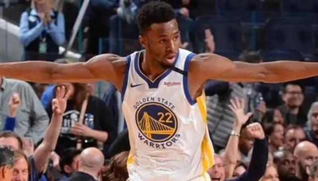 勇士老板再爆料，双星离队恐进入倒计时，美媒爆1换3交易