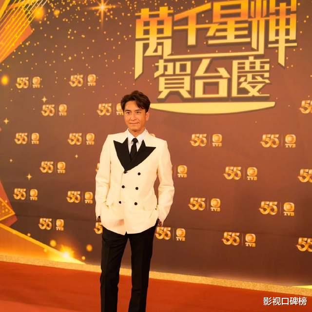 TVB|TVB把台庆搞成了乡村大舞台？郭富城穿绿西装，汪明荃抽到电动车