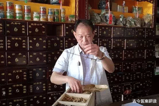 失眠|学无止境：名医薛己治失眠多梦，脱发的方法！简单有效，经得起考验