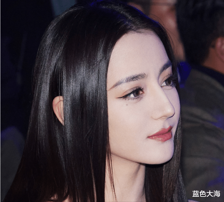 明星|歪瓜裂枣大小眼？生图下明星们的状态暴露无遗，没比普通人强多少