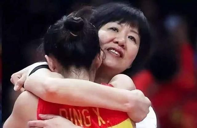 蔡斌|蔡斌推翻郎平二传理论！3名高二传悉数无缘人才库，矮二传迎春天