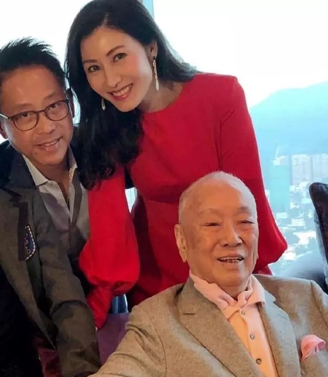 李嘉欣|靠80套豪宅年收租4.8亿，李嘉欣公公不给子孙留钱却留大量不动产