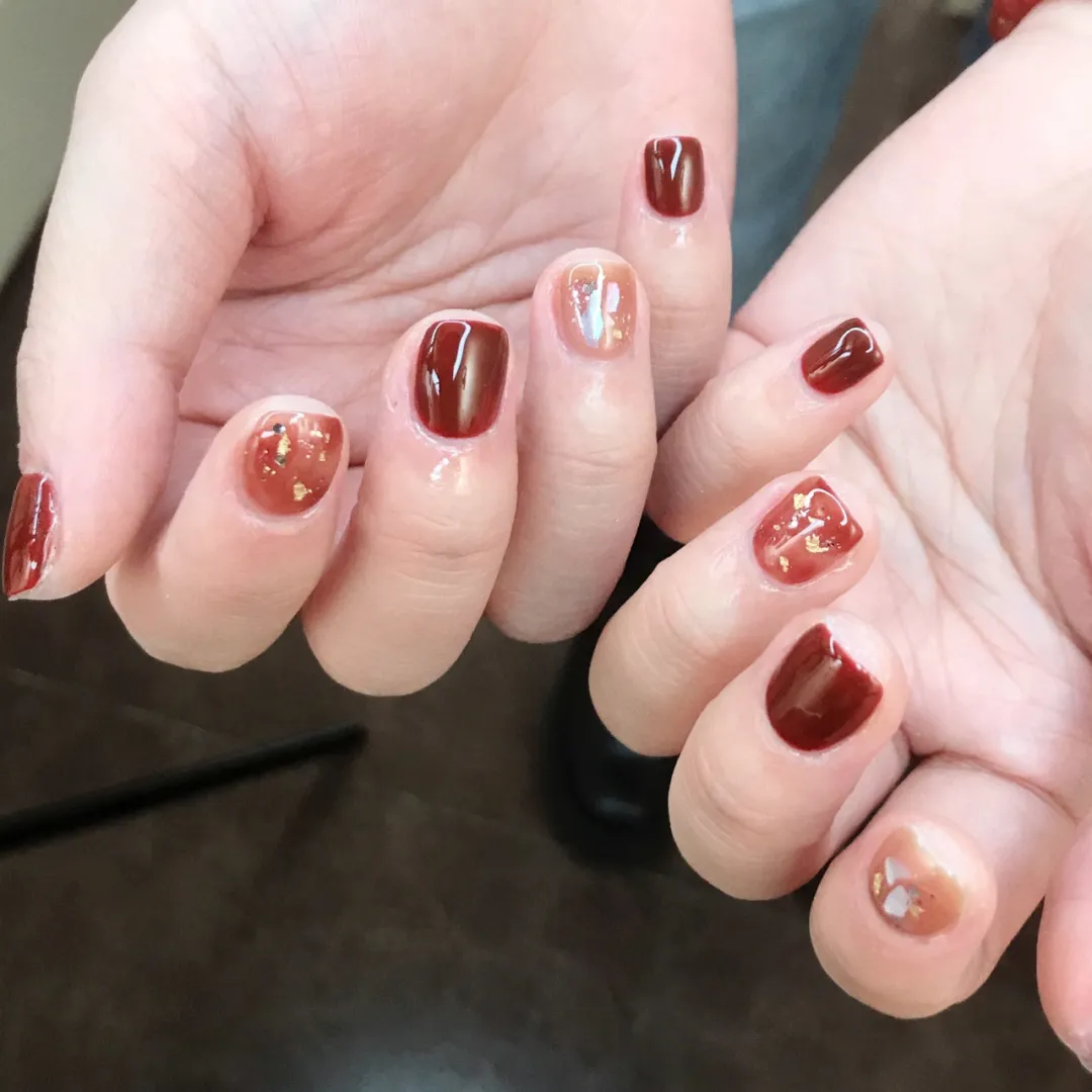 李冰冰 适合黄黑肤色姐妹的显白新年款美甲~