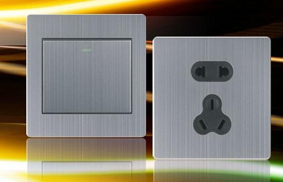 价格不同的开关插座有什么区别呢?听30年的老电工说