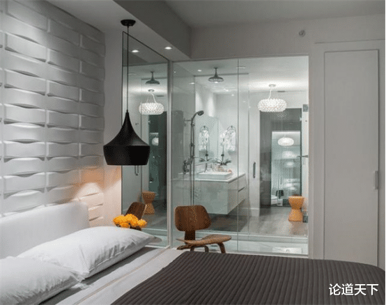 卧室带卫生间,到底好不好?过来人说出经验:真的很不值!