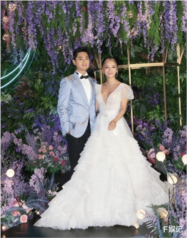 郑俊弘|6月预产期！TVB小生郑俊弘夫妇晒恩爱合影官宣妻子何雁诗怀儿子的喜讯