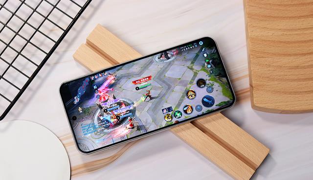 小米科技|小米13首发体验,直屏旗舰为什么说只有它能抗衡iPhone