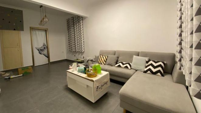 找施工队装修被坑，4.5万包硬装给钱不来装修，把我坑到失去理智